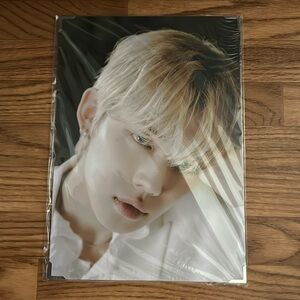 Yeonjun Tomorrow x Together TXT ACT:LOVESICK Premium Photo K-pop Idol Collector